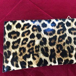 Leopard-print Clutch